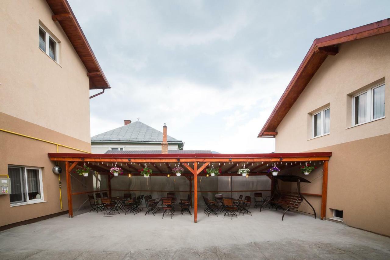 Casa Burduhos Hotel Campulung Moldovenesc Luaran gambar
