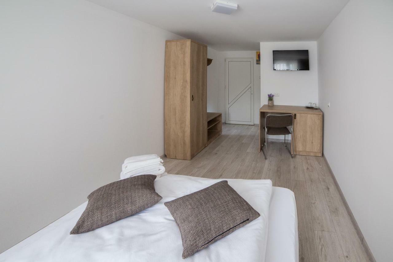 Casa Burduhos Hotel Campulung Moldovenesc Luaran gambar