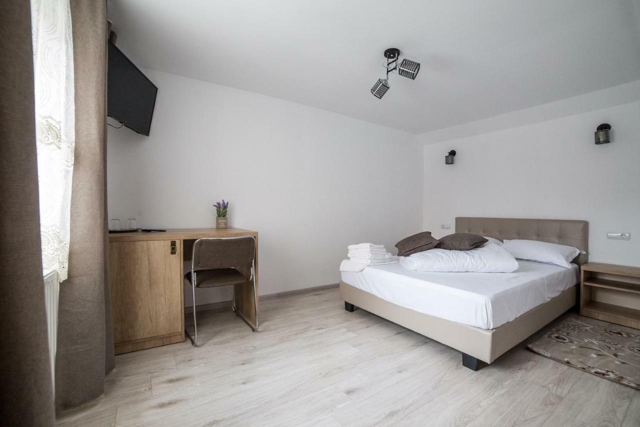 Casa Burduhos Hotel Campulung Moldovenesc Luaran gambar