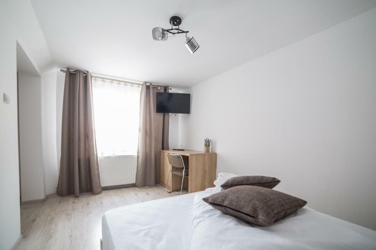 Casa Burduhos Hotel Campulung Moldovenesc Luaran gambar