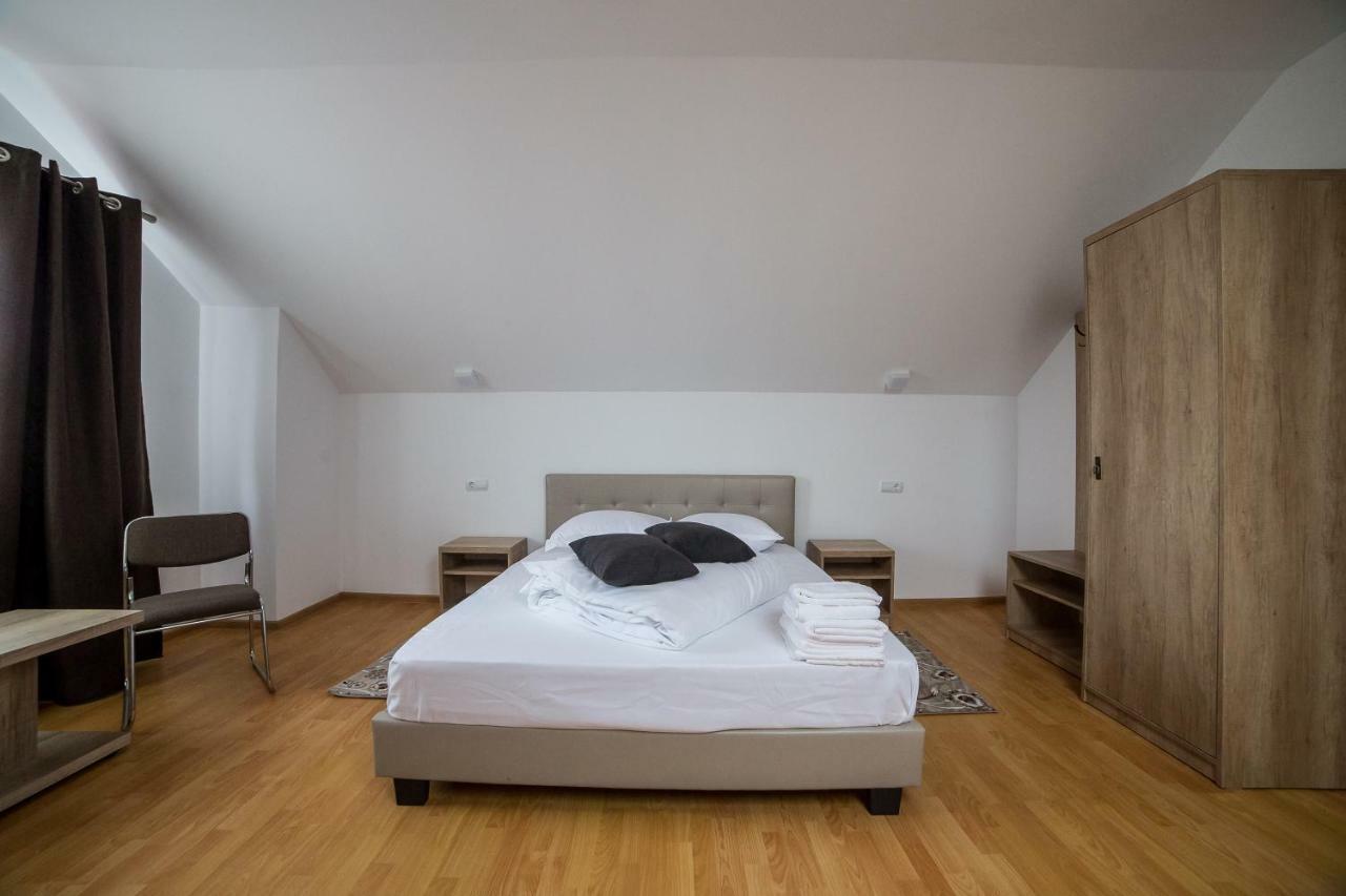 Casa Burduhos Hotel Campulung Moldovenesc Luaran gambar